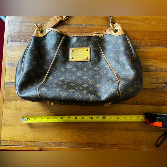 Authentic Louis Vuitton Galliera Handbag - Picture 11 of 11